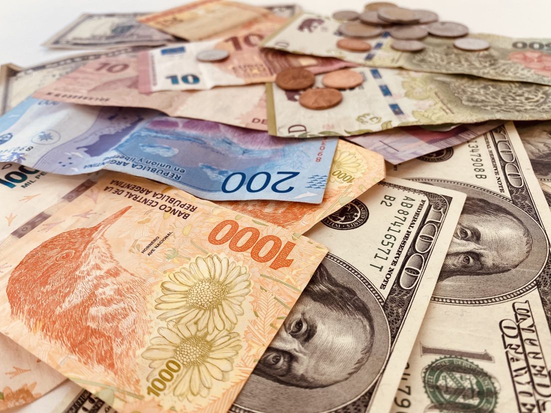 dinero_plazofijo_dolar_mipresupuestofamiliar